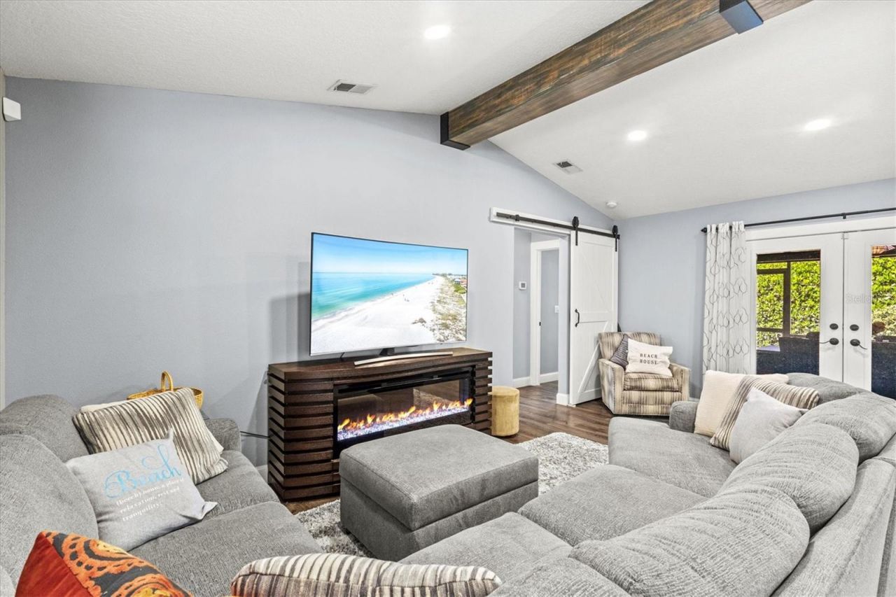 4645 Breezy Pines Boulevard , Sarasota, FL 34232 Photo