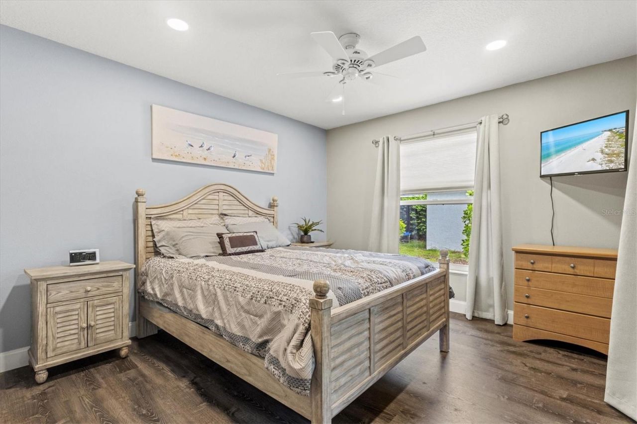4645 Breezy Pines Boulevard , Sarasota, FL 34232 Photo