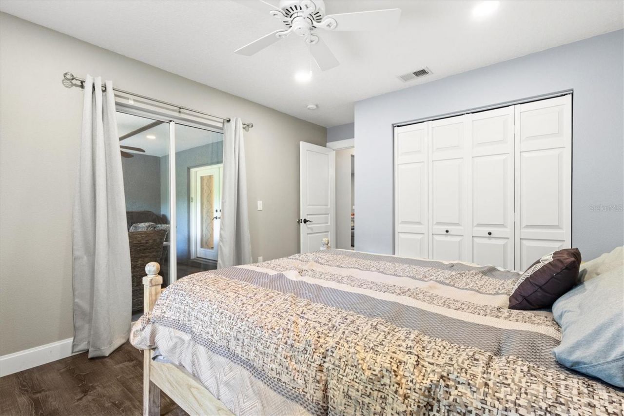 4645 Breezy Pines Boulevard , Sarasota, FL 34232 Photo