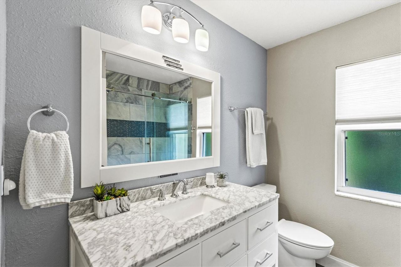4645 Breezy Pines Boulevard , Sarasota, FL 34232 Photo