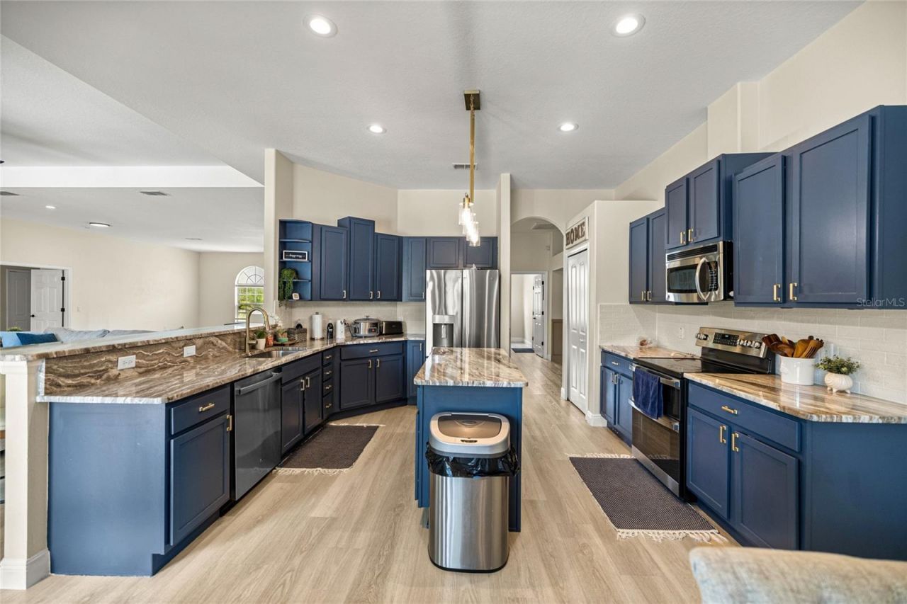 8628 N Iberian Drive , Citrus Springs, FL 34433 Photo