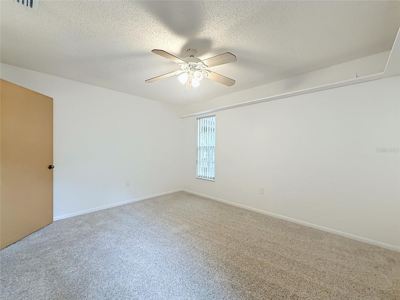 10617 Seminole Forest Street E, Seminole, FL 33778 Photo