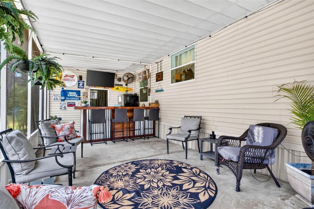 39607 Louise Drive , Zephyrhills, FL 33540 Photo