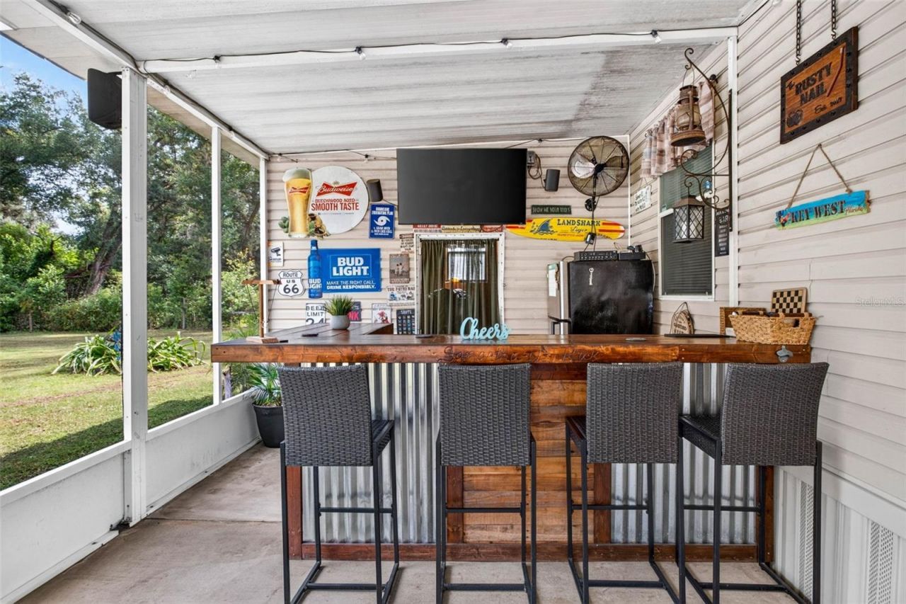 39607 Louise Drive , Zephyrhills, FL 33540 Photo
