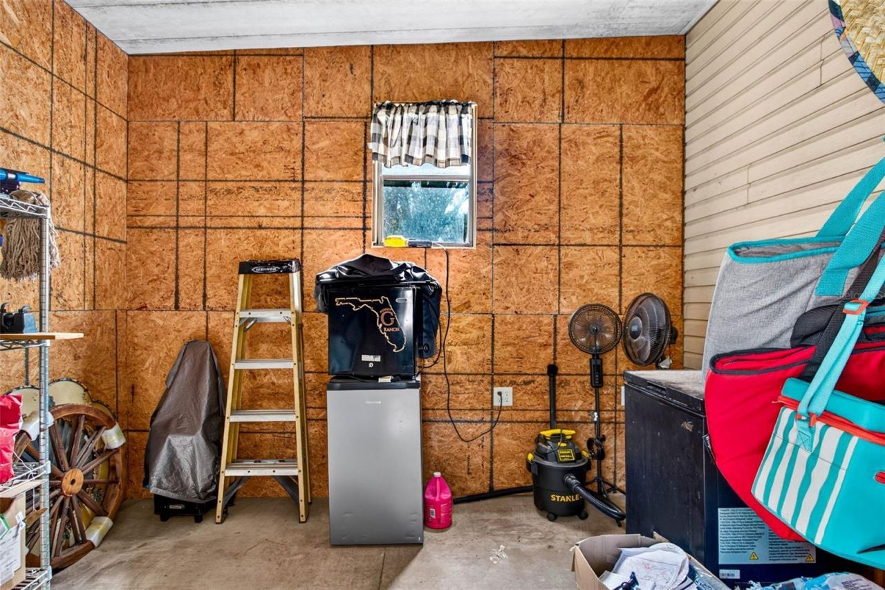 39607 Louise Drive , Zephyrhills, FL 33540 Photo