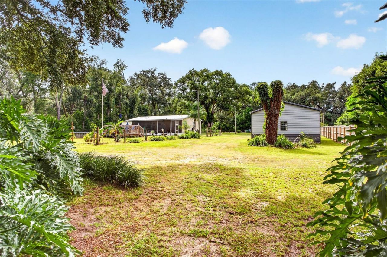 39607 Louise Drive , Zephyrhills, FL 33540 Photo