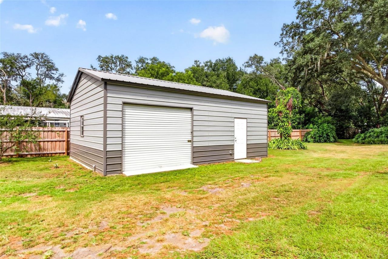39607 Louise Drive , Zephyrhills, FL 33540 Photo