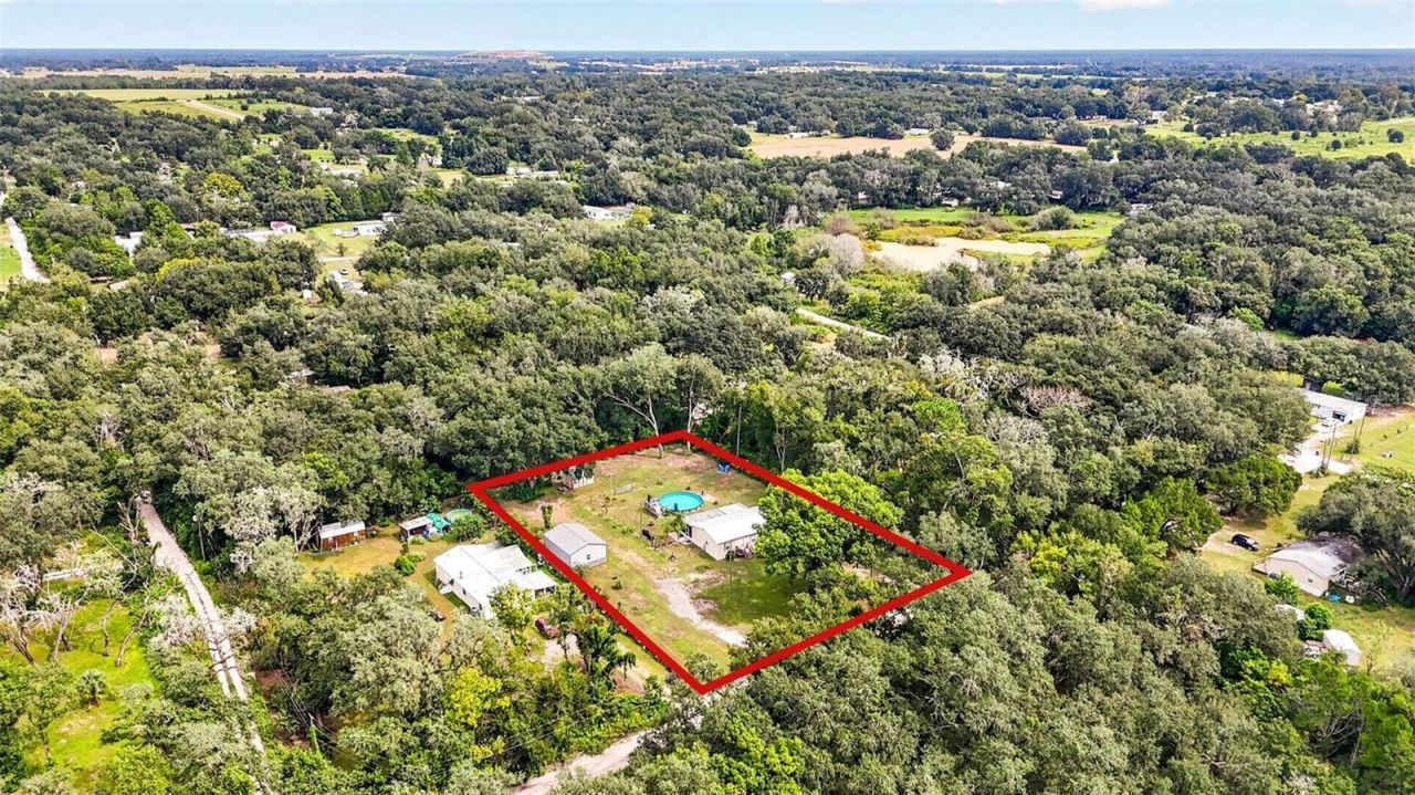 39607 Louise Drive , Zephyrhills, FL 33540 Photo