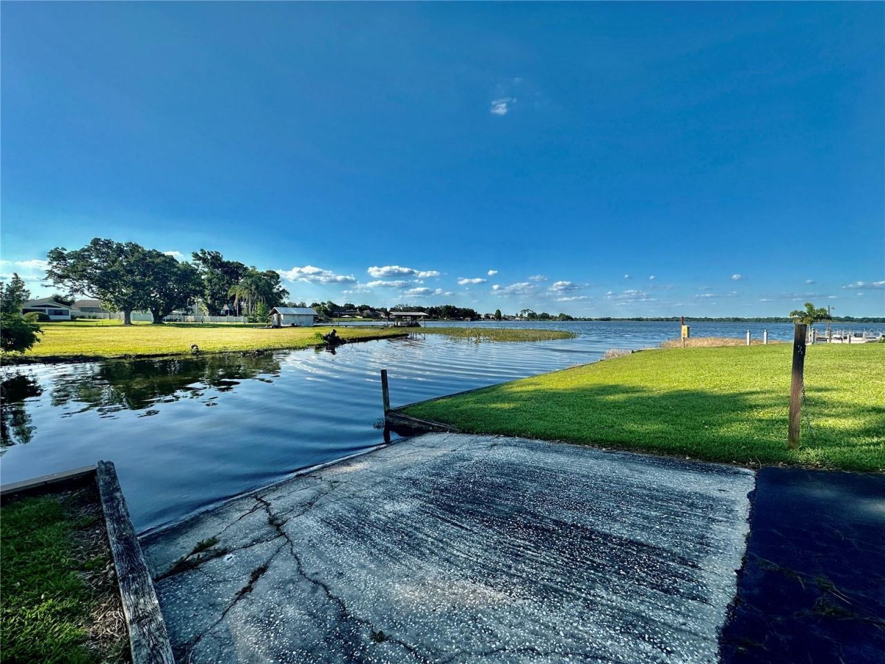 131 Bonnie Drive , Auburndale, FL 33823 Photo