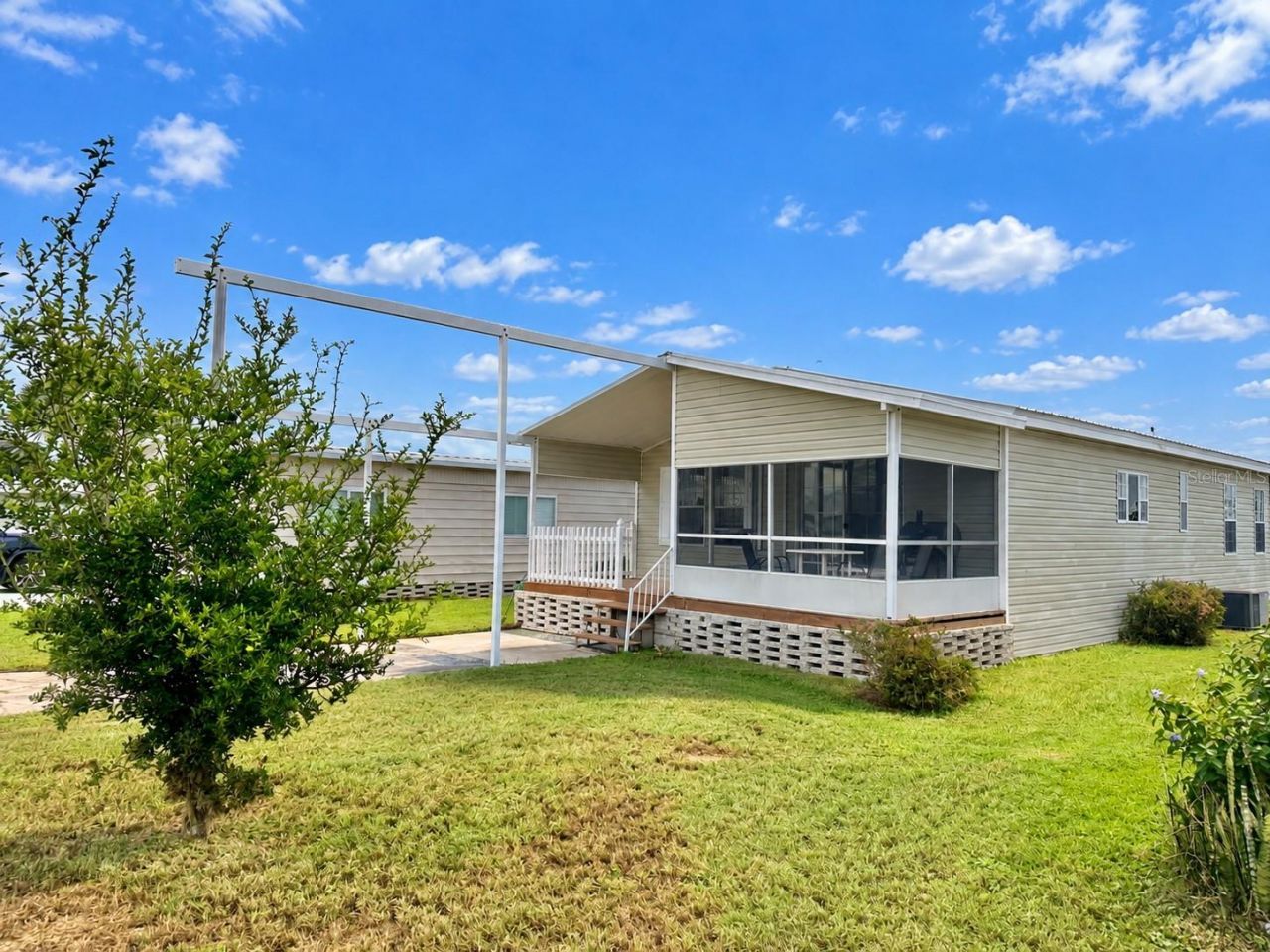 131 Bonnie Drive , Auburndale, FL 33823 Photo