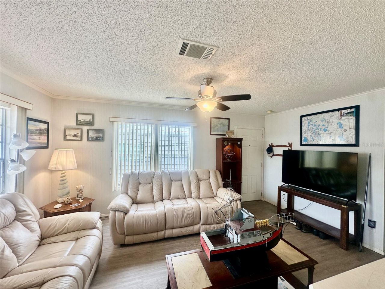 131 Bonnie Drive , Auburndale, FL 33823 Photo