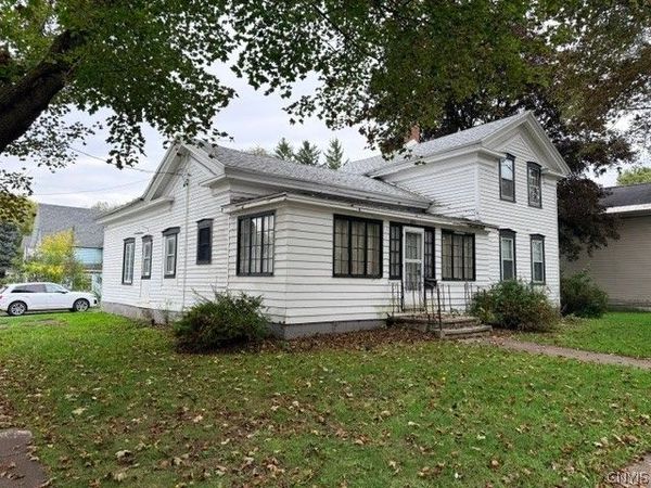 224 N Main Street , Canastota, NY 13032
