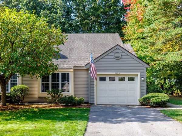 303 Ridgefield Circle, Unit 303D, Clinton, MA 01510