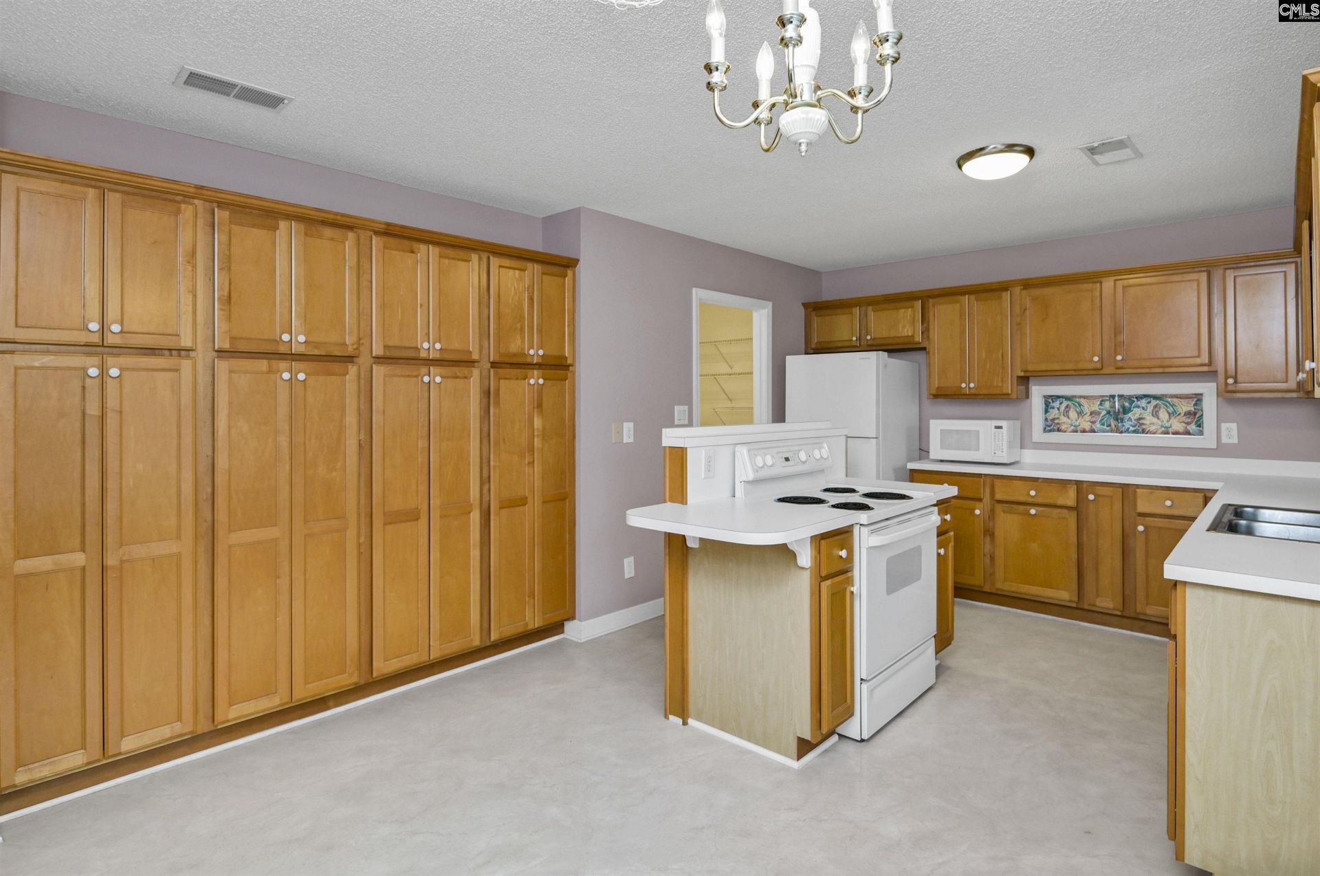 3306 Pine Belt Road  Photo 13