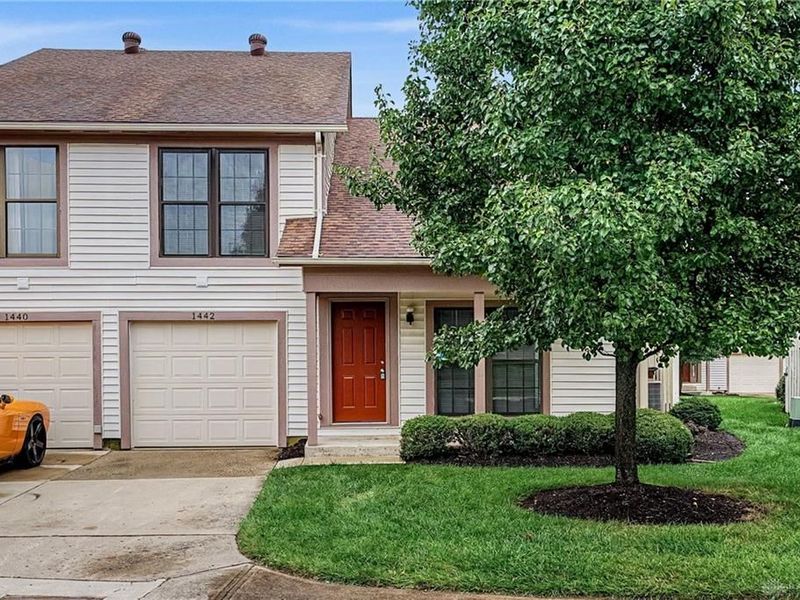 1442 Sanzon Drive, Fairborn, OH 45324 Photo 3