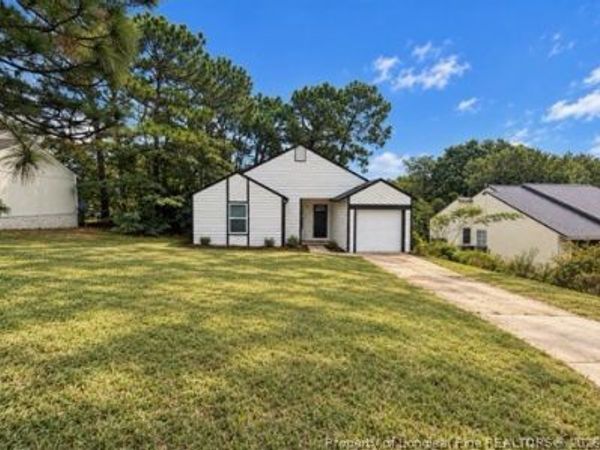 1783 Arrow Ridge Way , Fayetteville, NC 28304