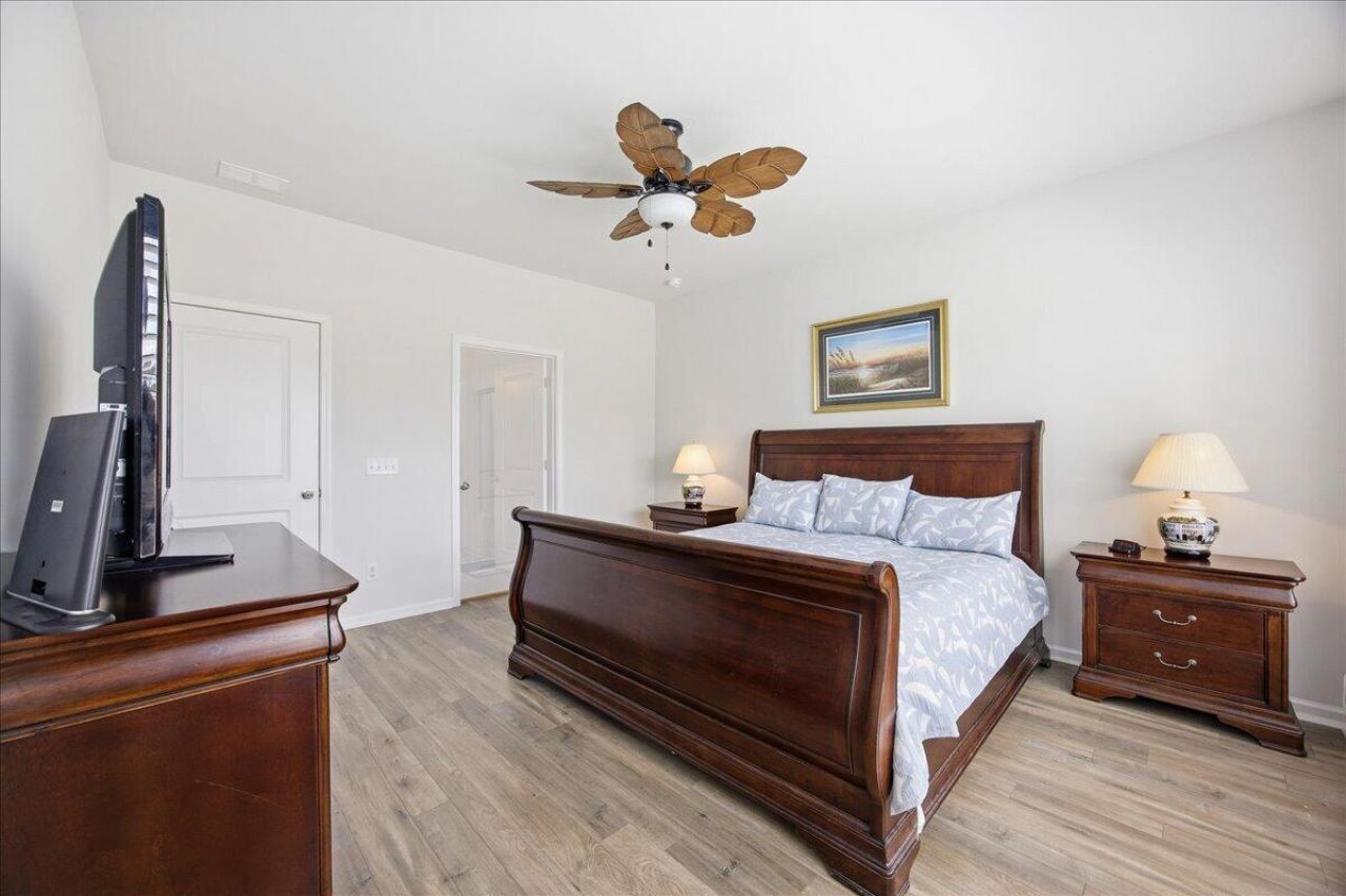 6231 Woodsedge Court Photo 6