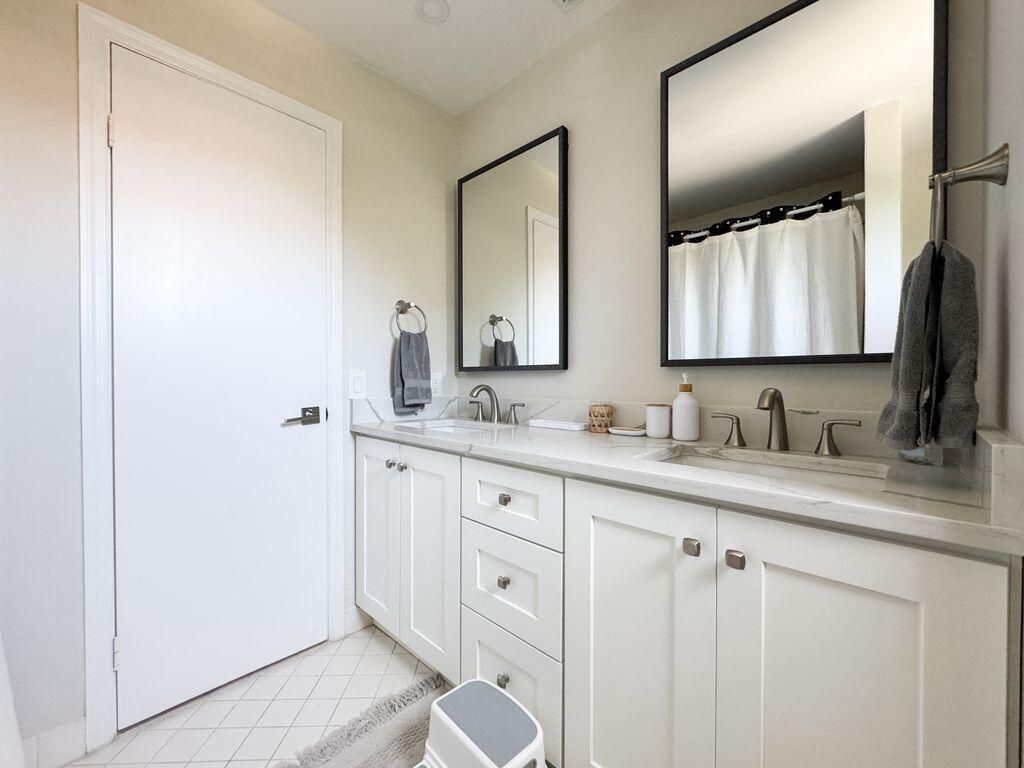 6819 Via Regina, Boca Raton, FL 33433 Photo