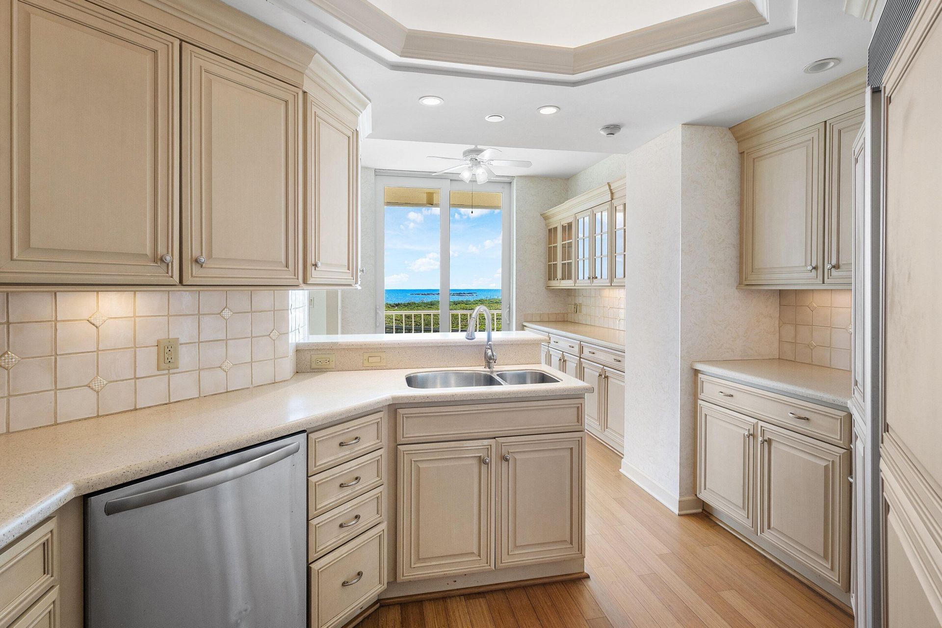 2920 SE Dune Drive, Unit 230, Hutchinson Island, FL 34996 Photo