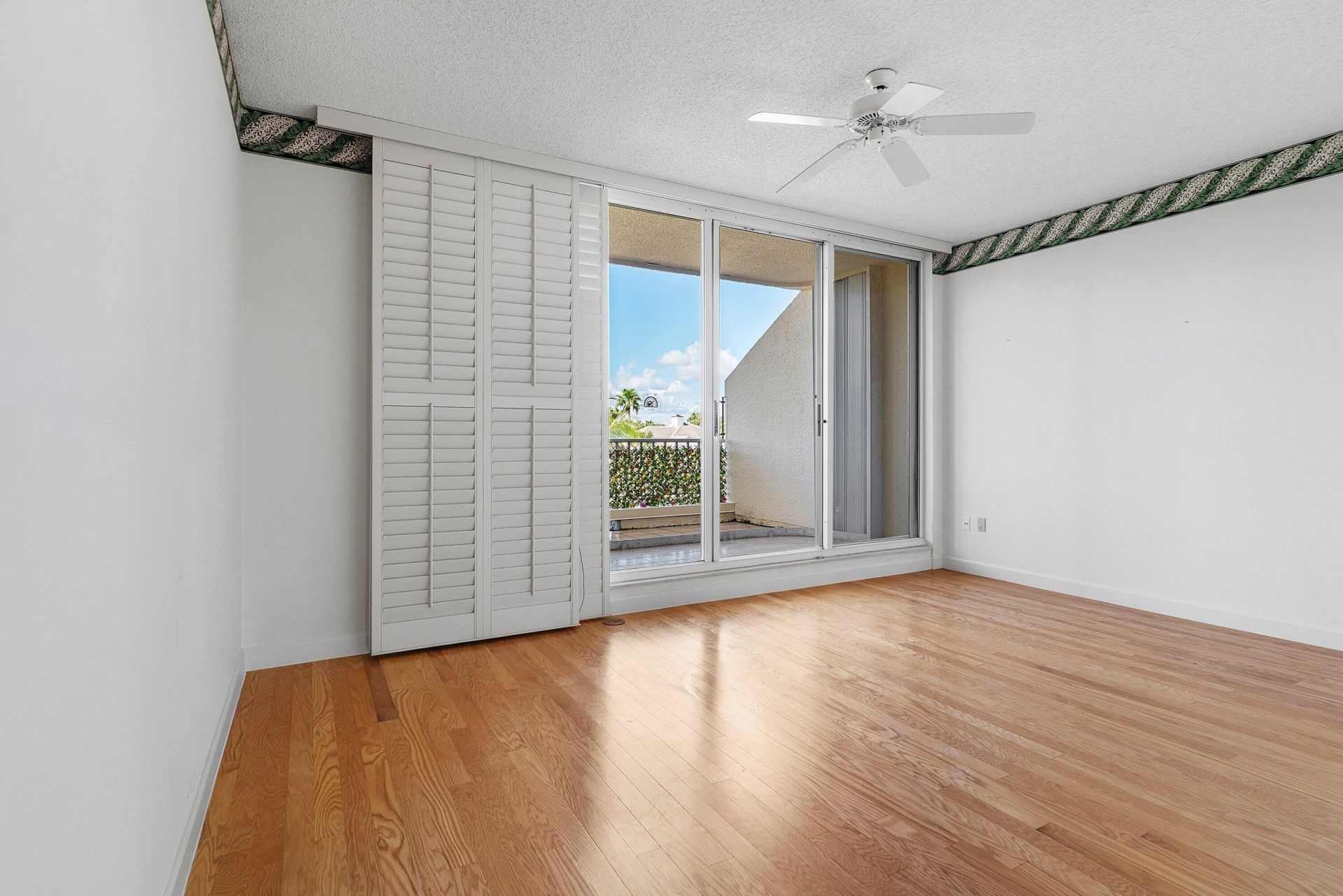 2920 SE Dune Drive, Unit 230, Hutchinson Island, FL 34996 Photo