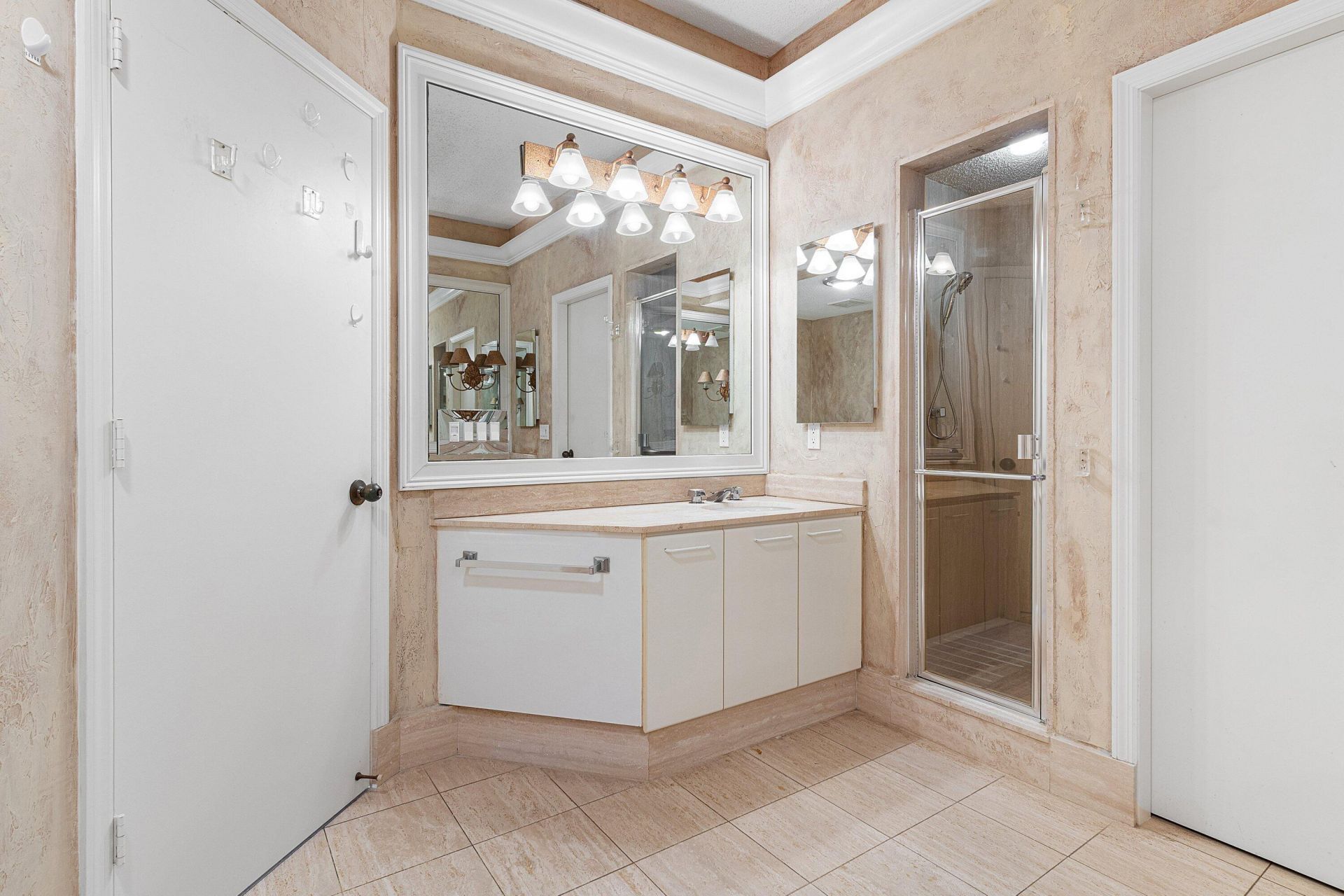 2920 SE Dune Drive, Unit 230, Hutchinson Island, FL 34996 Photo