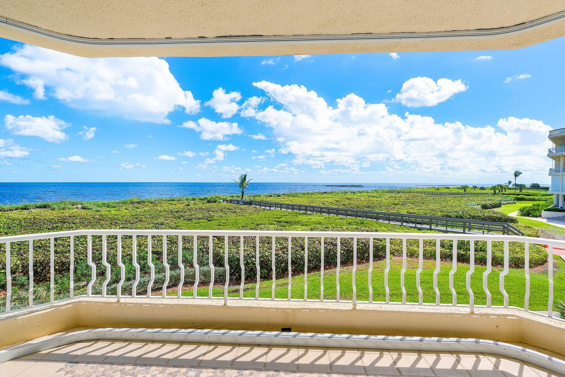 2920 SE Dune Drive, Unit 230, Hutchinson Island, FL 34996 Photo