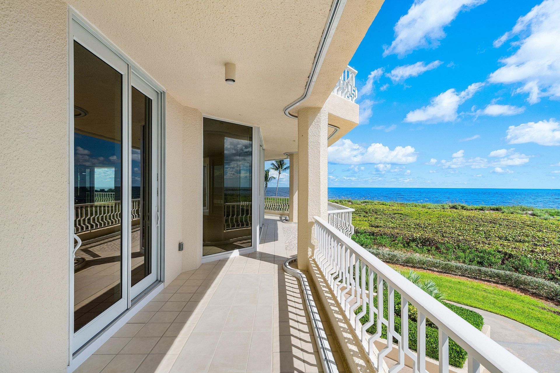 2920 SE Dune Drive, Unit 230, Hutchinson Island, FL 34996 Photo