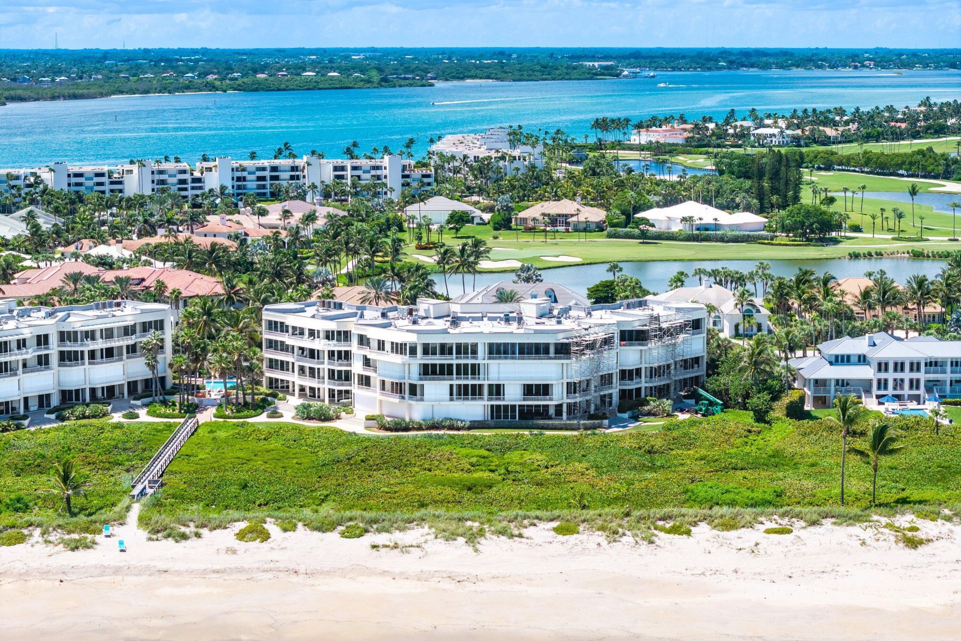 2920 SE Dune Drive, Unit 230, Hutchinson Island, FL 34996 Photo
