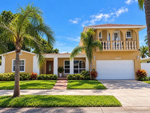 330 CYPRESS Drive, Lake Park, FL 33403