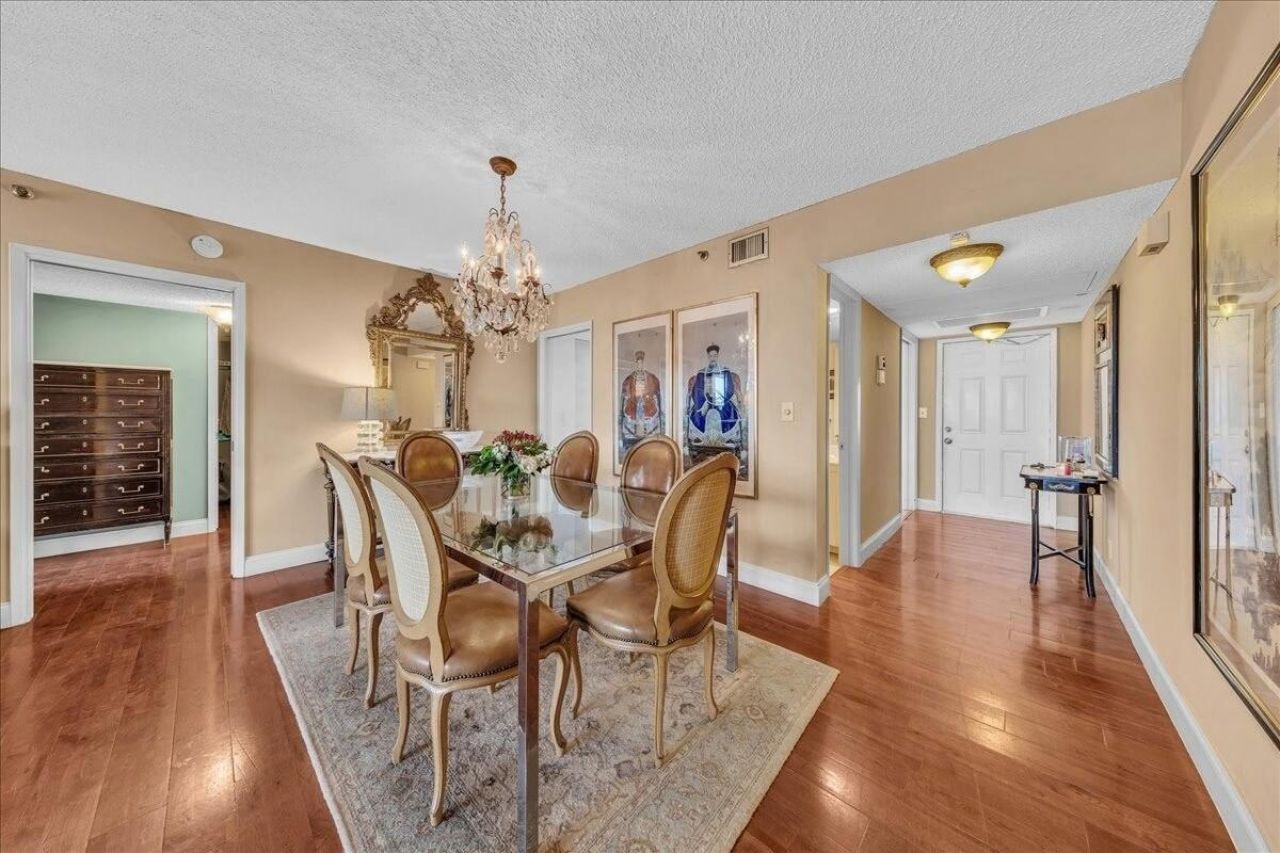 3520 Oaks Way, Unit 904, Pompano Beach, FL 33069 Photo
