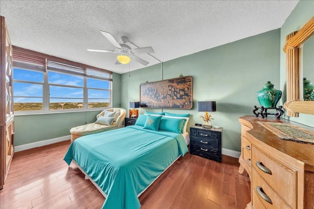 3520 Oaks Way, Unit 904, Pompano Beach, FL 33069 Photo
