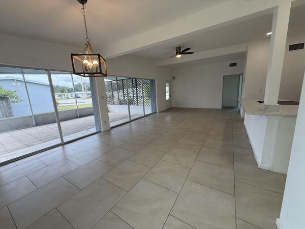 168 SE PRIMA VISTA Boulevard, Port St. Lucie, FL 34983