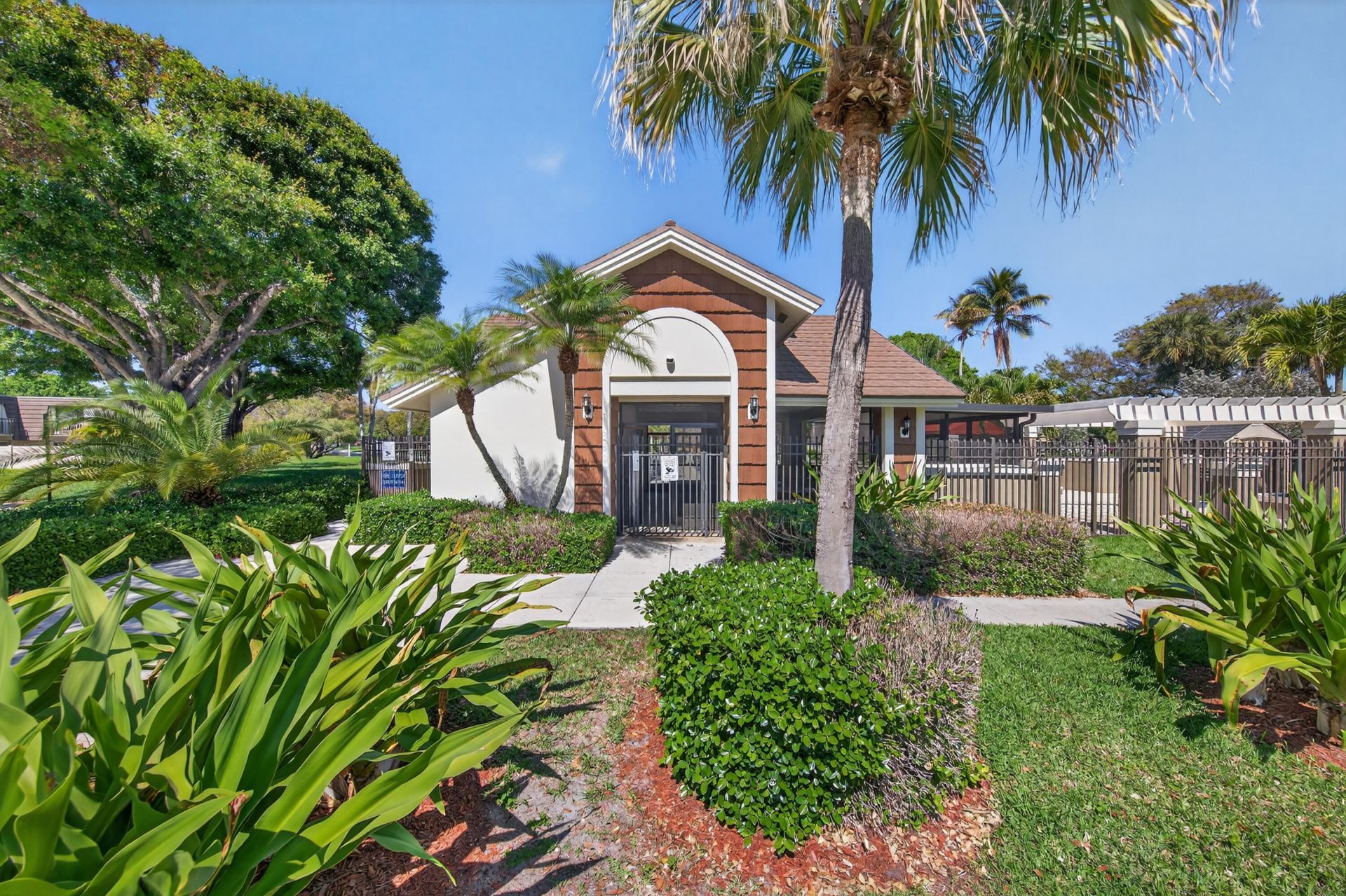 7811 78th Way, West Palm Beach, FL 33407 Photo