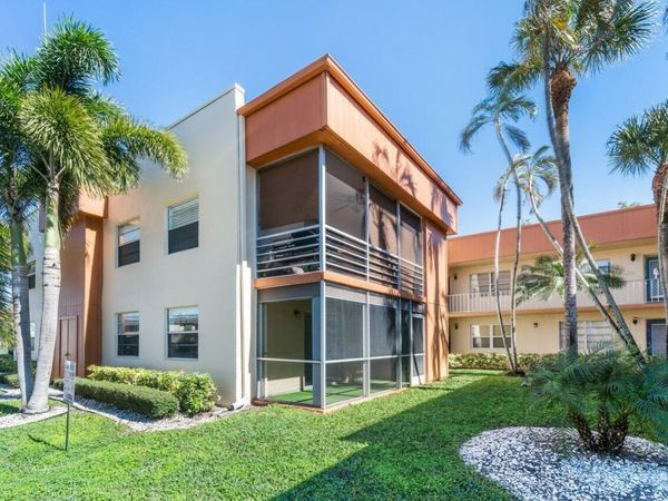 196 Piedmont E, Delray Beach, FL 33484