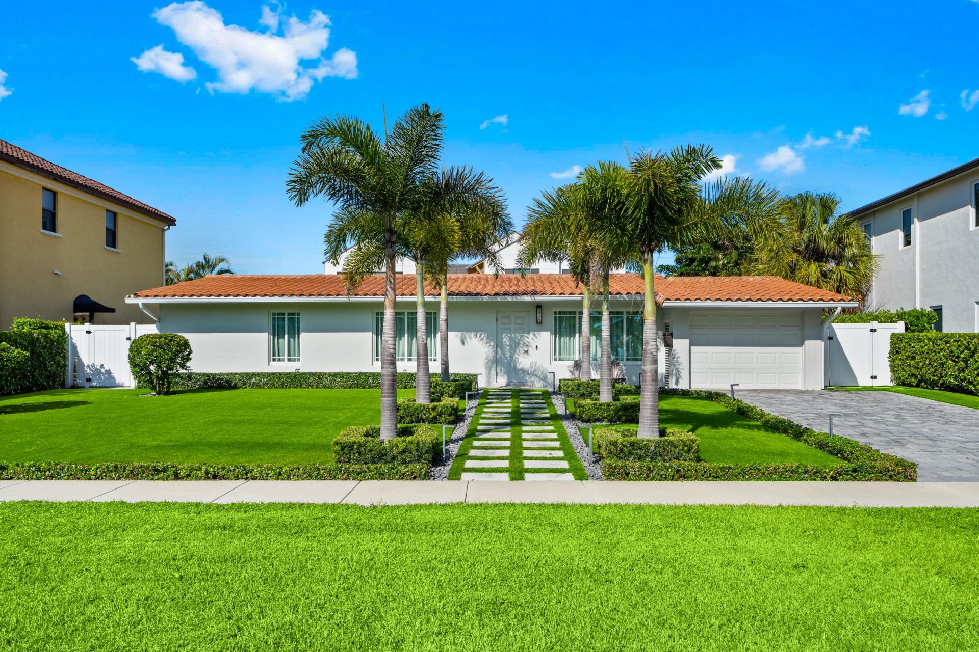 881 NE 4th Avenue, Boca Raton, FL 33432 Photo