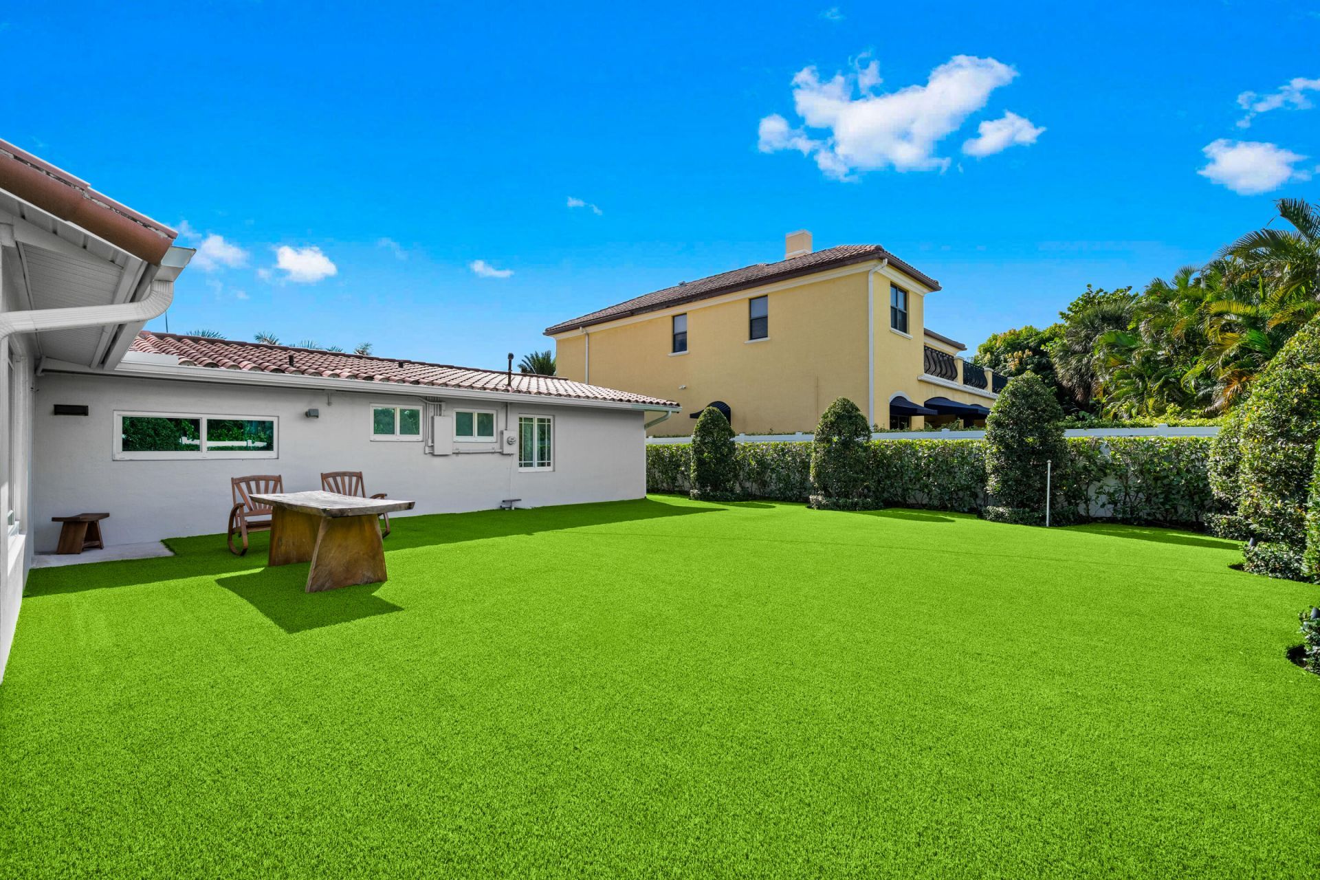 881 NE 4th Avenue, Boca Raton, FL 33432 Photo