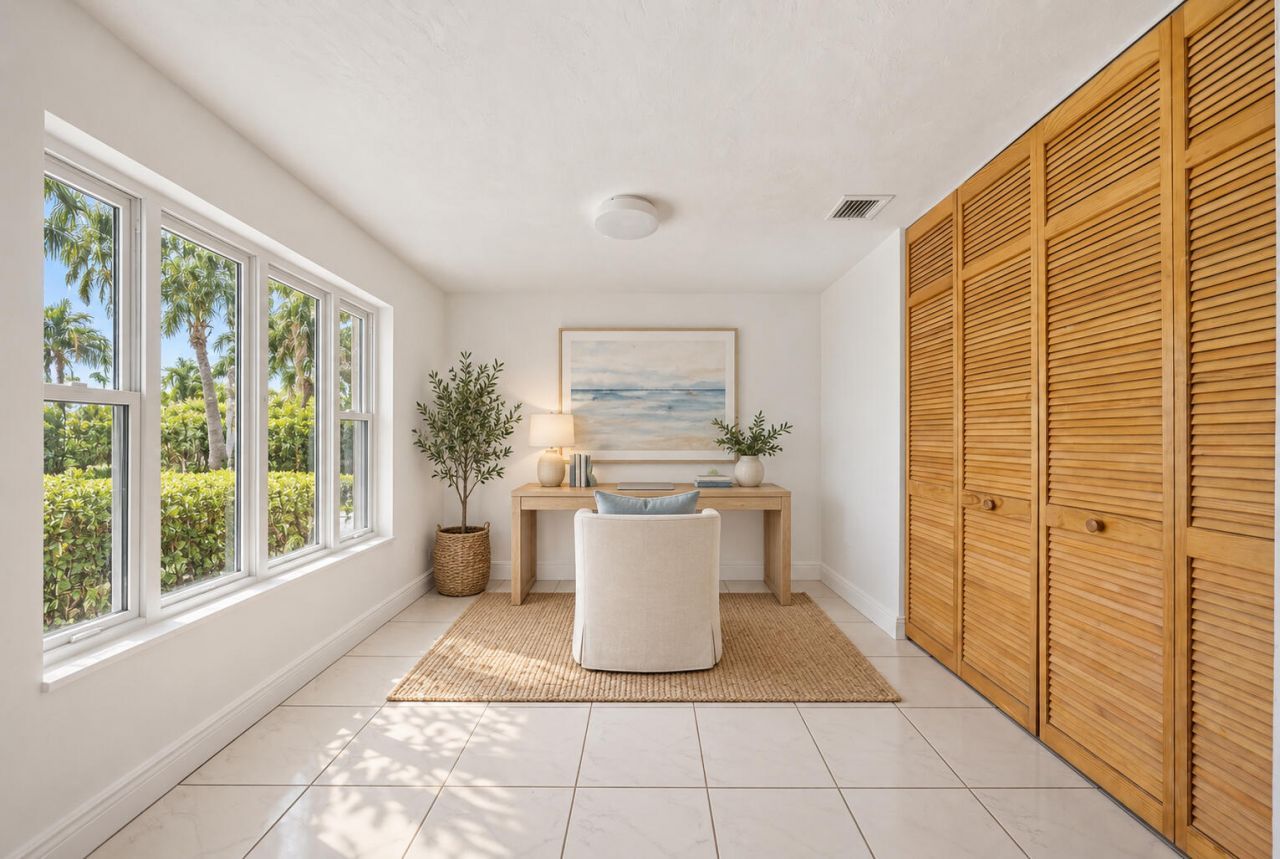 881 NE 4th Avenue, Boca Raton, FL 33432 Photo