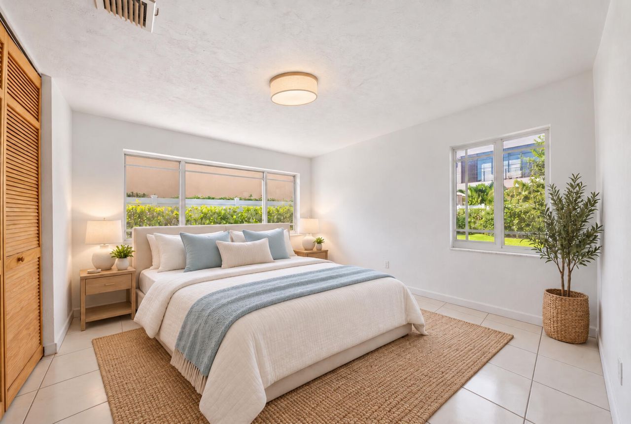 881 NE 4th Avenue, Boca Raton, FL 33432 Photo