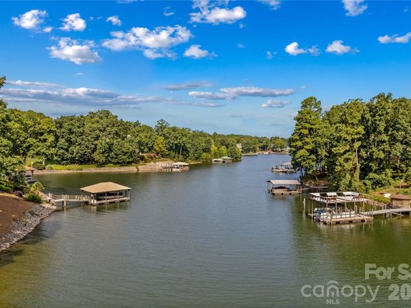 173 Waddell Road , Mooresville, NC 28117