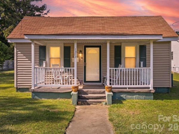 1313 Carolina Avenue , Roanoke Rapids, NC 27870