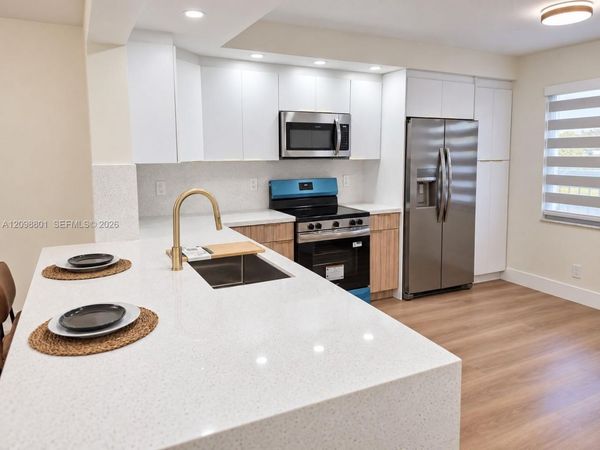 12600 SW 5th Ct , Unit 207L, Pembroke Pines, FL 33027