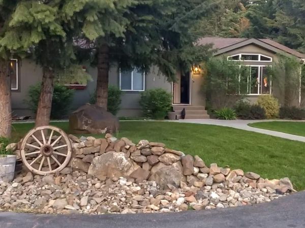 380 S Riviere CT , Coeur d'Alene, ID 83814