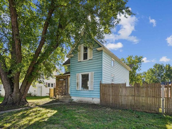 828 Forest Avenue, Waterloo, IA 50702