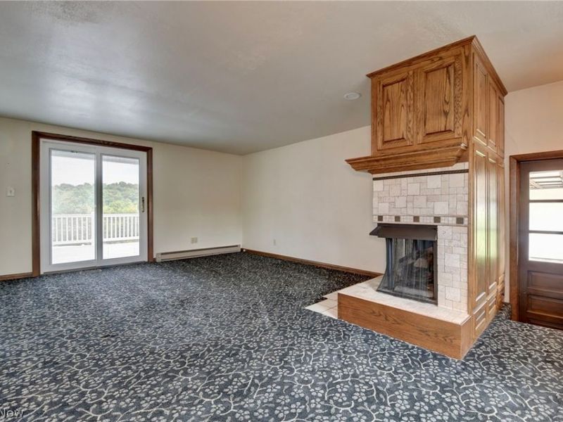 7759 Edie Hill Road SE, Uhrichsville, OH 44683 Photo 4