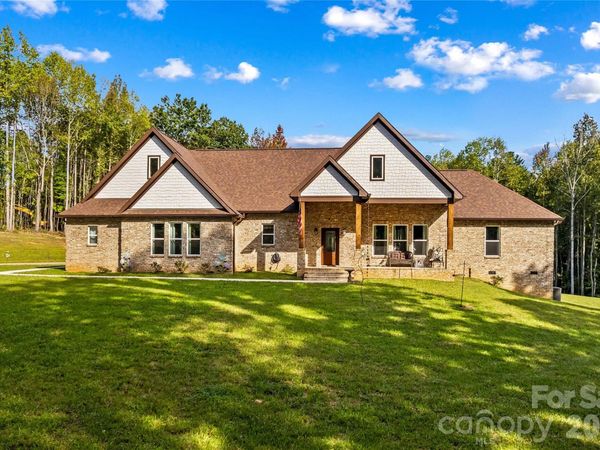 846 Barry Oak Road , Cleveland, NC 27013