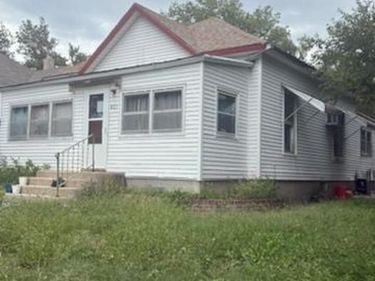407 E 3rd Street, McCook, NE 69001