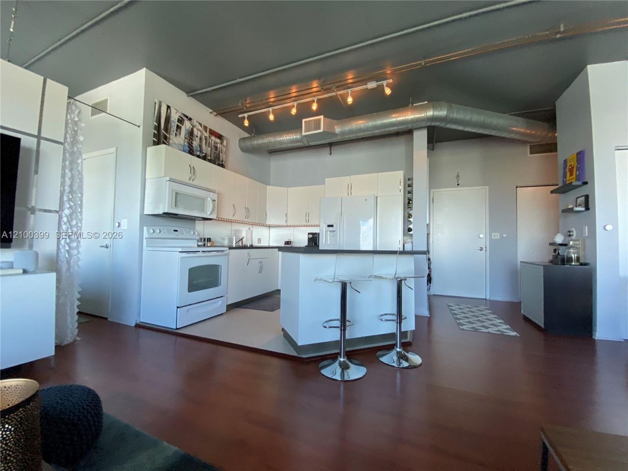 10 SW South River Dr , Unit 1513, Miami, FL 33130 Photo