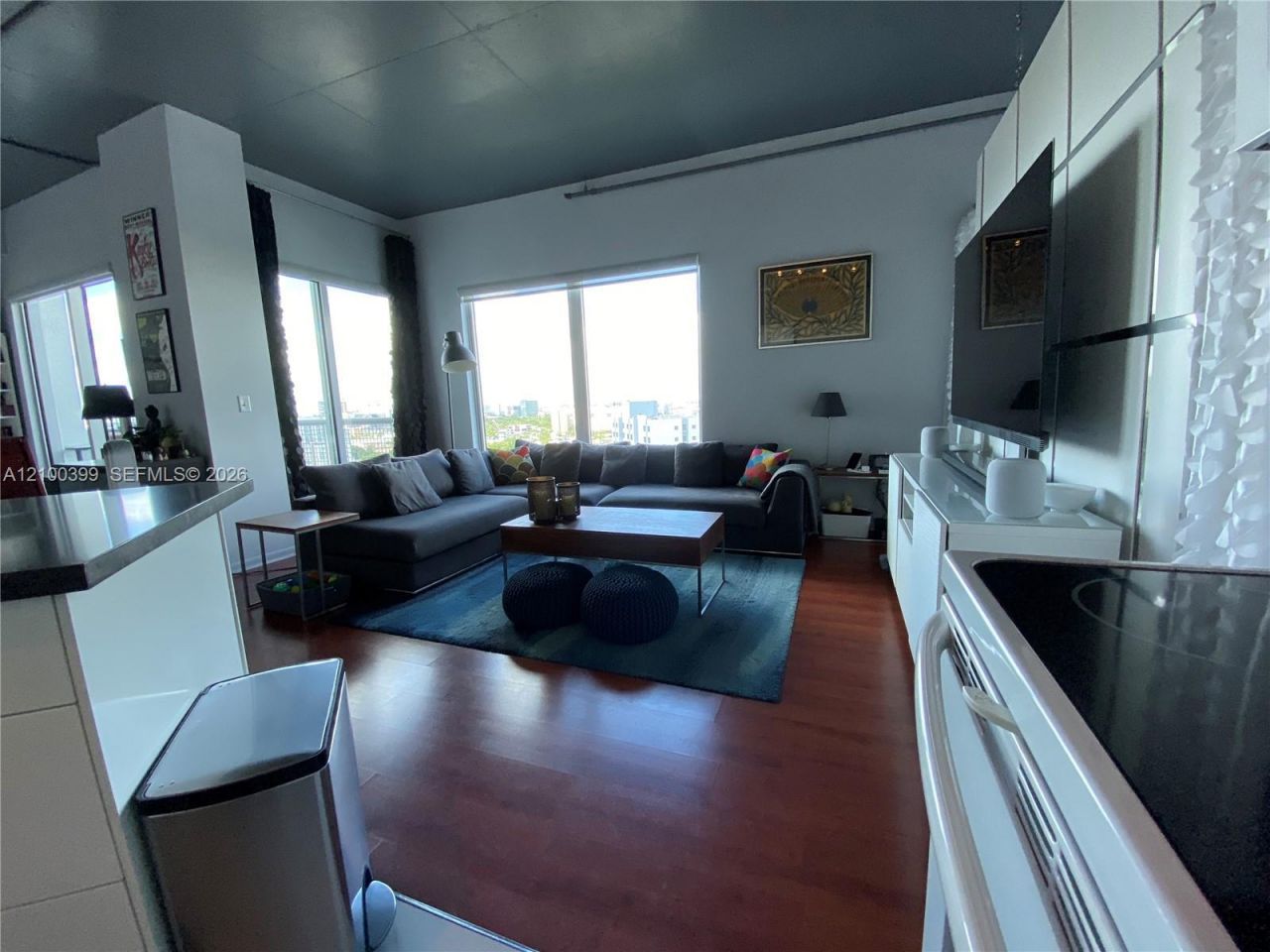 10 SW South River Dr , Unit 1513, Miami, FL 33130 Photo