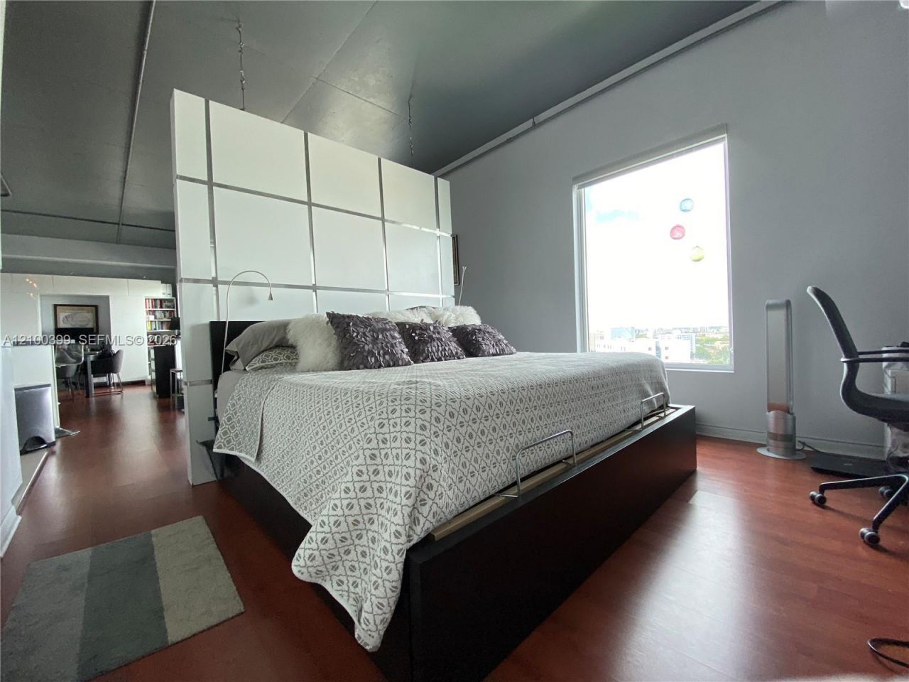 10 SW South River Dr , Unit 1513, Miami, FL 33130 Photo