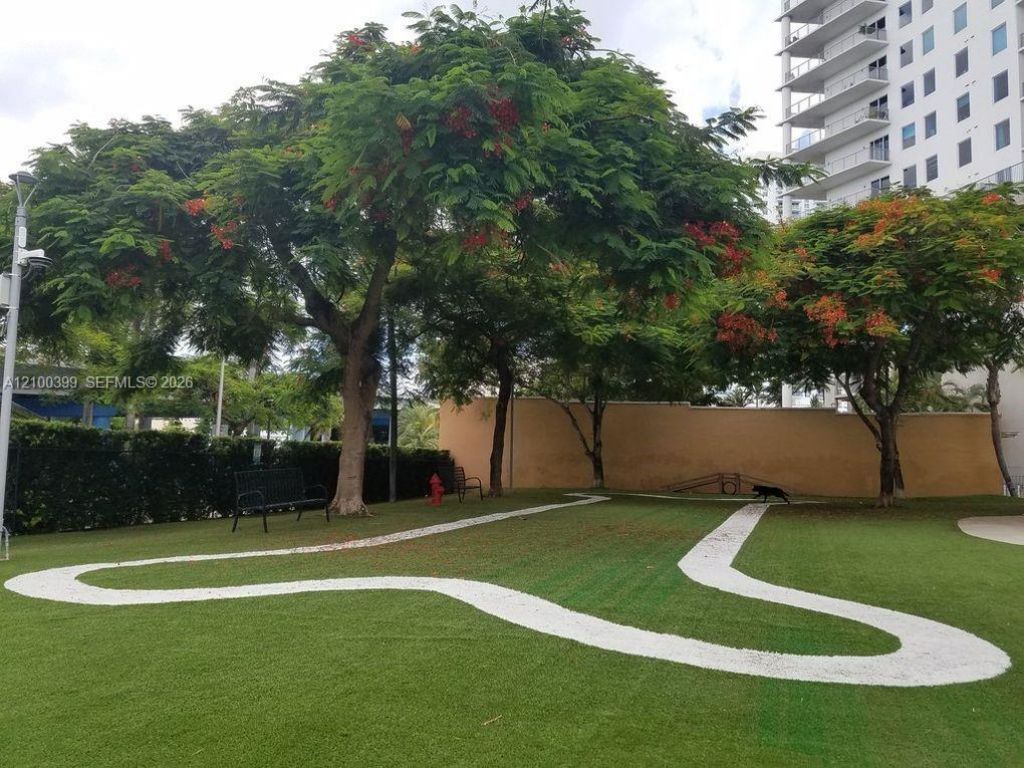 10 SW South River Dr , Unit 1513, Miami, FL 33130 Photo